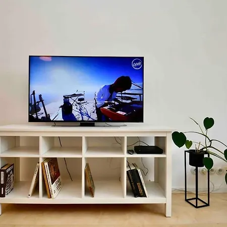 Cozy 2br In Heart Of Old Town Lejlighed Bratislava