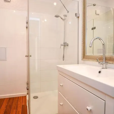 Cozy 2br In Heart Of Old Town *