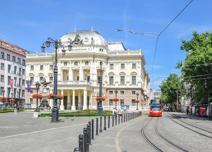 Cozy 2br In Heart Of Old Town * Bratislava