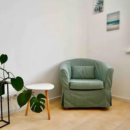 Cozy 2br In Heart Of Old Town Bratislava