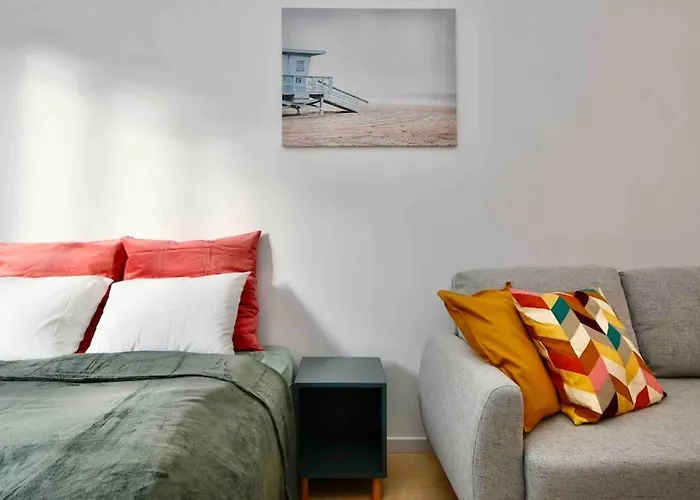 Apartament Cozy 2br In Heart Of Old Town Bratysława